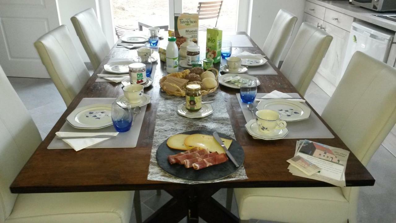 Bed and Breakfast Qui Dort D'Isnes Zewnętrze zdjęcie
